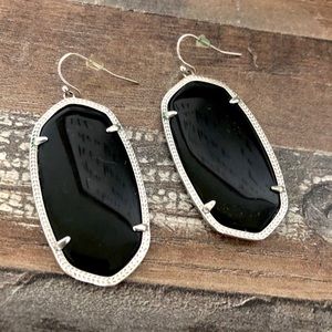 Kendra Scott Danielle Earrings in Black